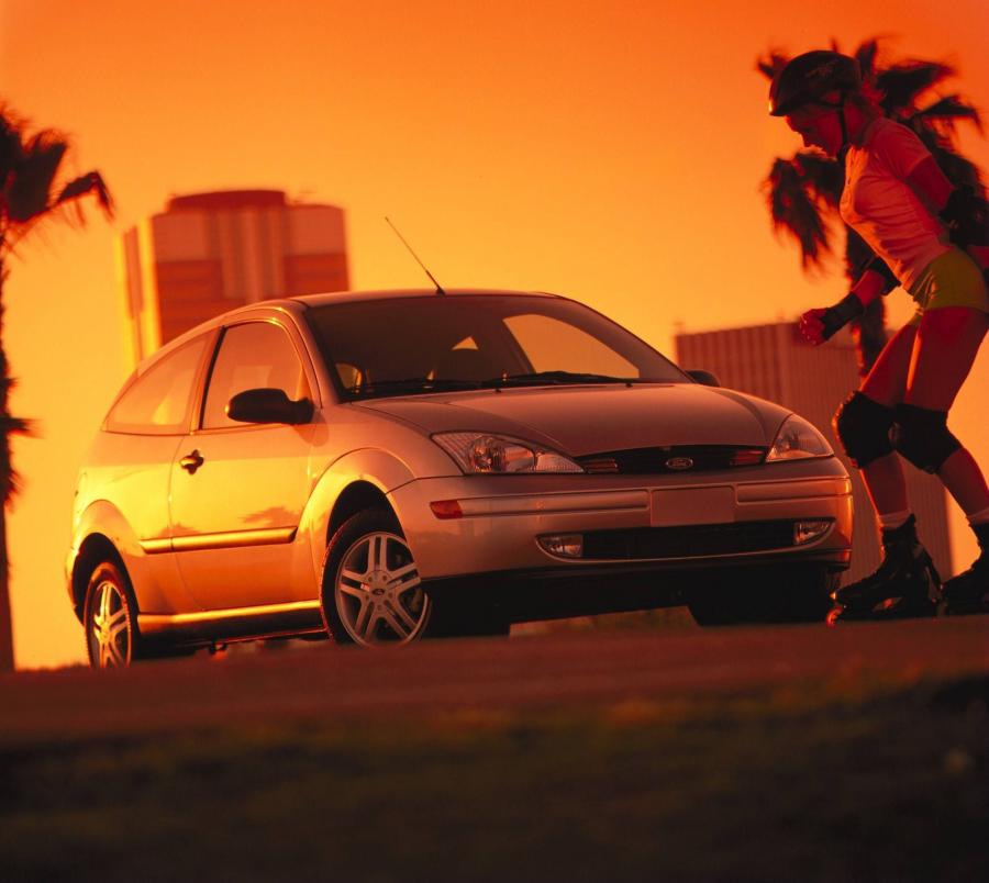  Ford Focus 1999 года  (фото 95 из 130)